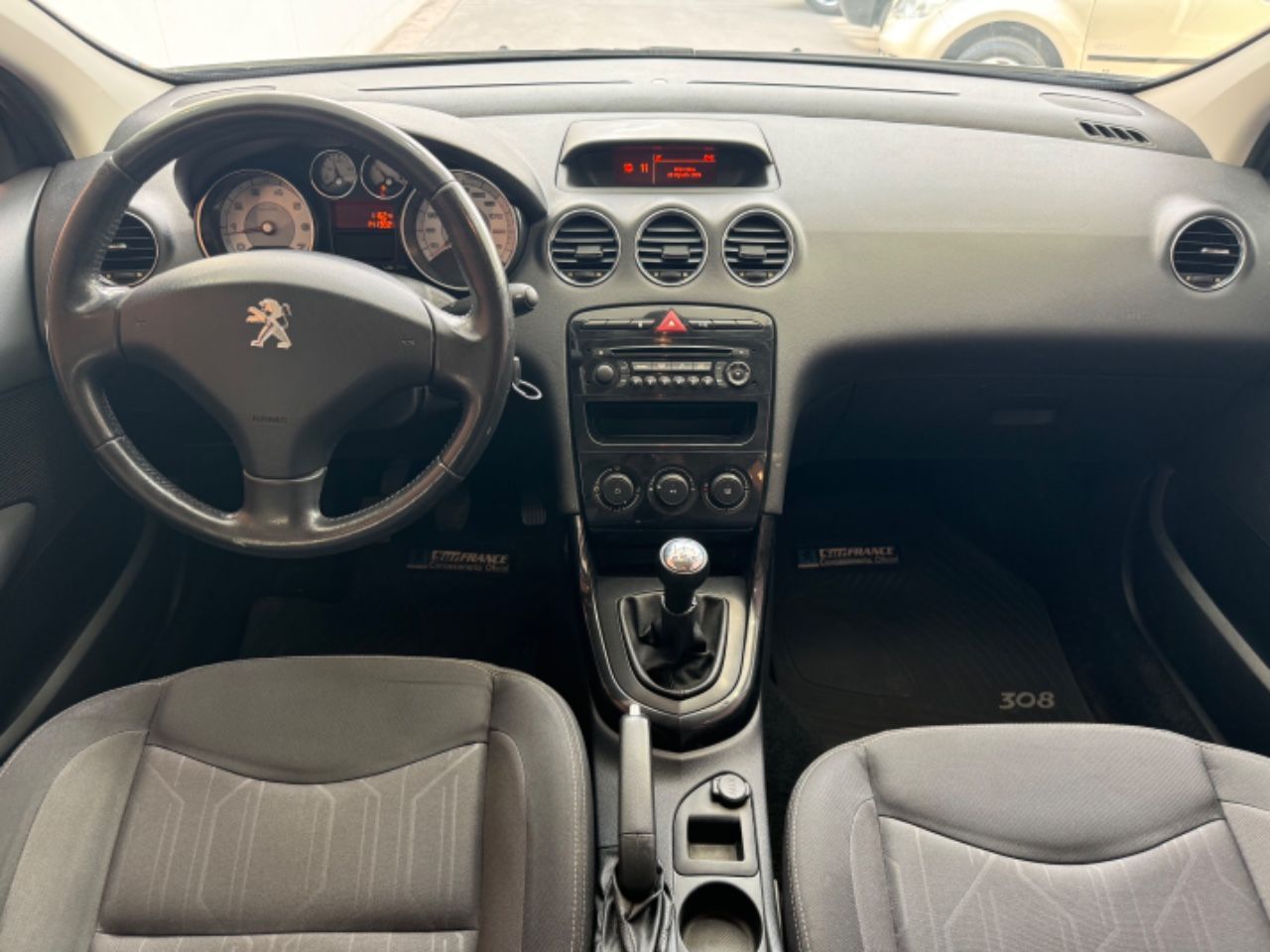 Peugeot 308 1.6 Active 2016