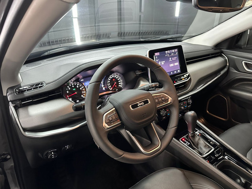 Jeep Compass 1.3 T 270 LONGITUDE AT6 L21 2023