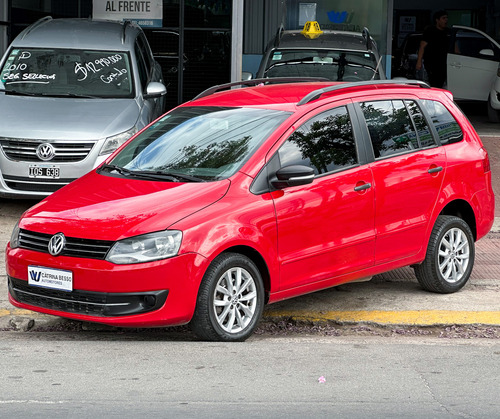 Volkswagen Suran 1.6 Comfortline 101cv 2014