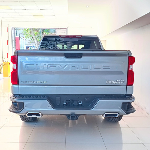 Chevrolet Silverado 5.3 V8 High Country 2026