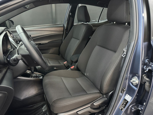 Toyota Yaris 1.5 XLS+ PLUS CVT 5P 2025