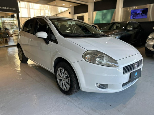 Fiat Punto 1.4 Attractive C/radio Integrada 2011