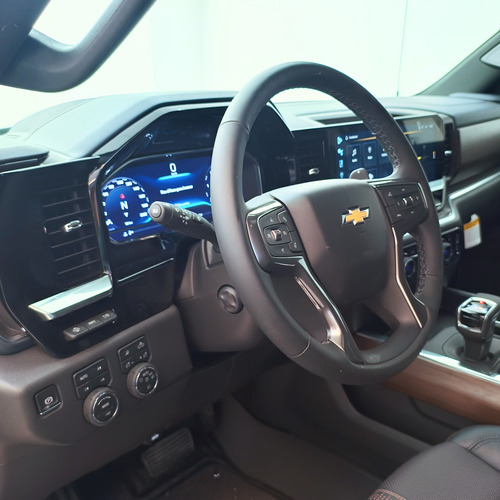 Chevrolet Silverado 5.3 V8 High Country 2026