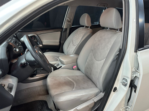 Toyota RAV 4 2.4 5 P L06 4X2 AUT FULL 2012