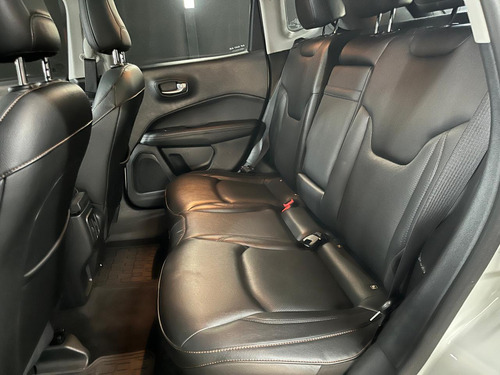 Jeep Compass 2.4 LONGITUDE AT6 4X2 L18 2021
