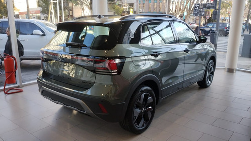Volkswagen T-Cross 1.0 200 Tsi Highline Aut 2025