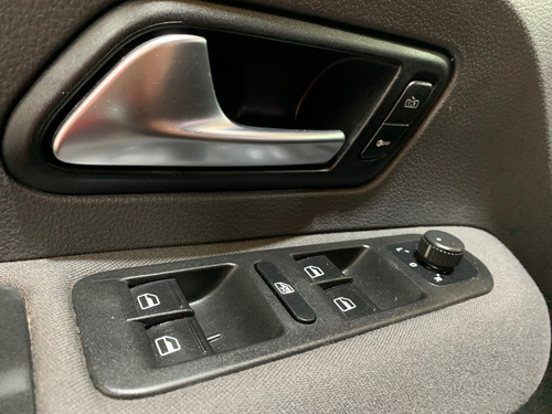 Volkswagen Amarok 2.0 Cd Tdi 180cv 4x2 Trendline B33 2012