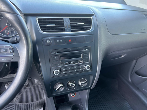 Volkswagen Suran 1.6 Comfortline 101cv 2013