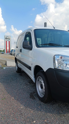 Peugeot Partner 1.6 Hdi Furgon Confort 92 2023