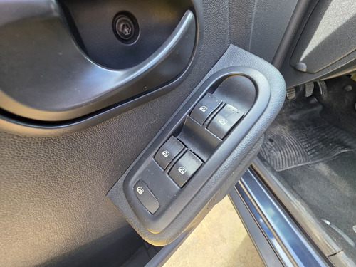 Renault Duster 1.6 4x2 Confort Plus 110cv 2012