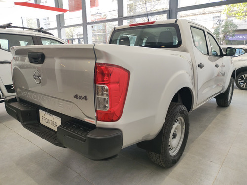 Nissan Frontier 2.3t S 4x4 Mt L22 2025
