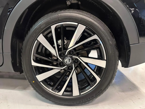 MG Zs hybrid Luxury 2026