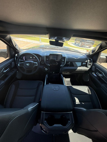 RAM 1500 3.0 Laramie Nigth Edition 4X4 At8 2025