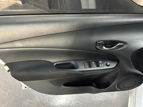 Toyota Yaris 1.5 XS CVT 5P 2025