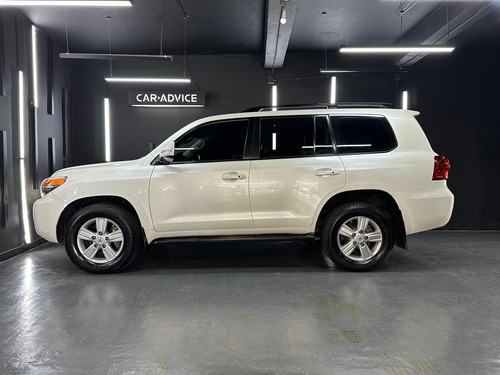 Toyota Land Cruiser 4.5 D4-D 200 VX AT 2013