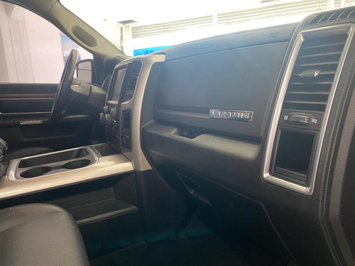 Dodge Ram 1500 SLT LARAMIE 5.7L AT8 4X4 2023