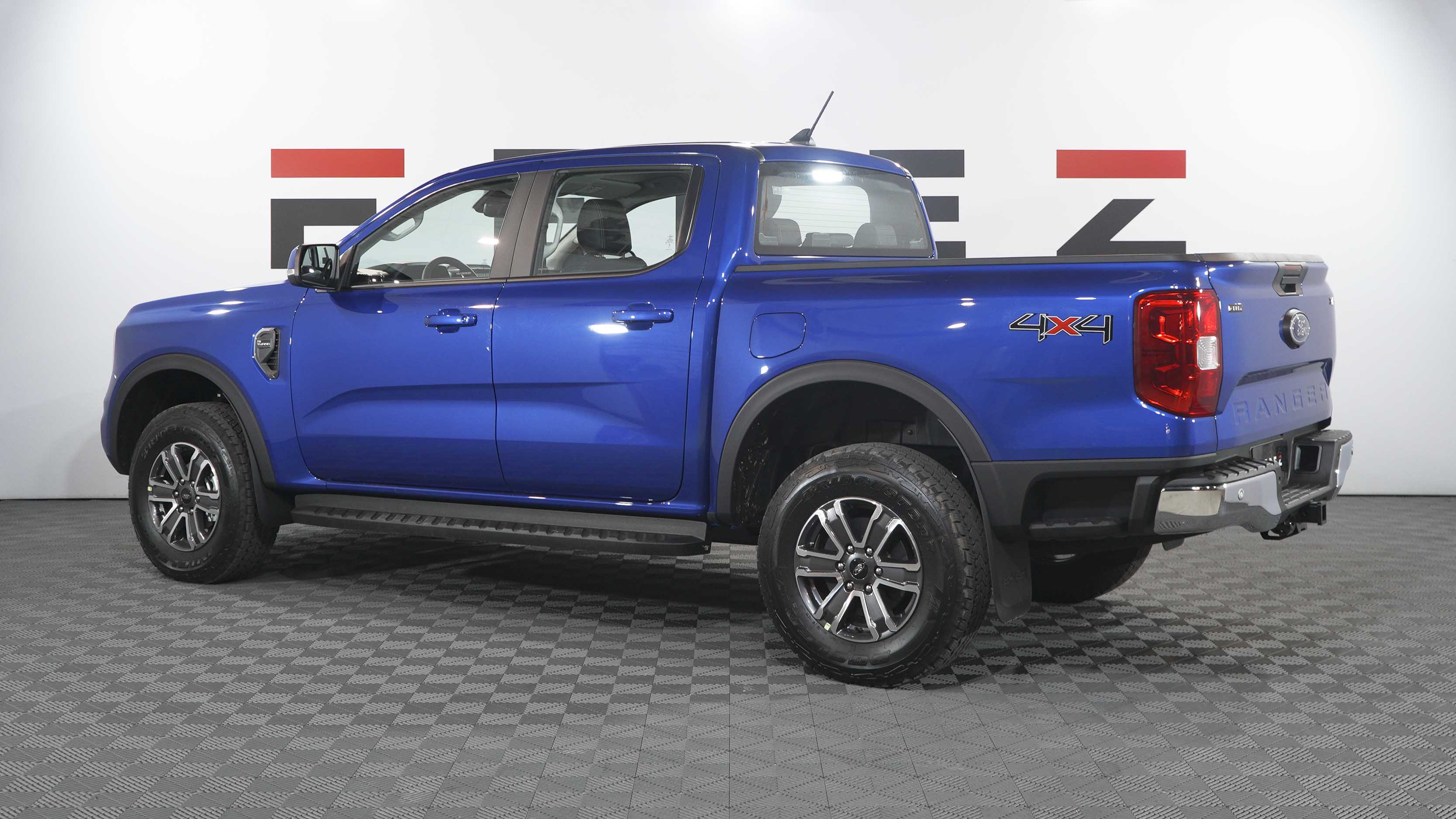Ford RANGER XLT 4X4 2025