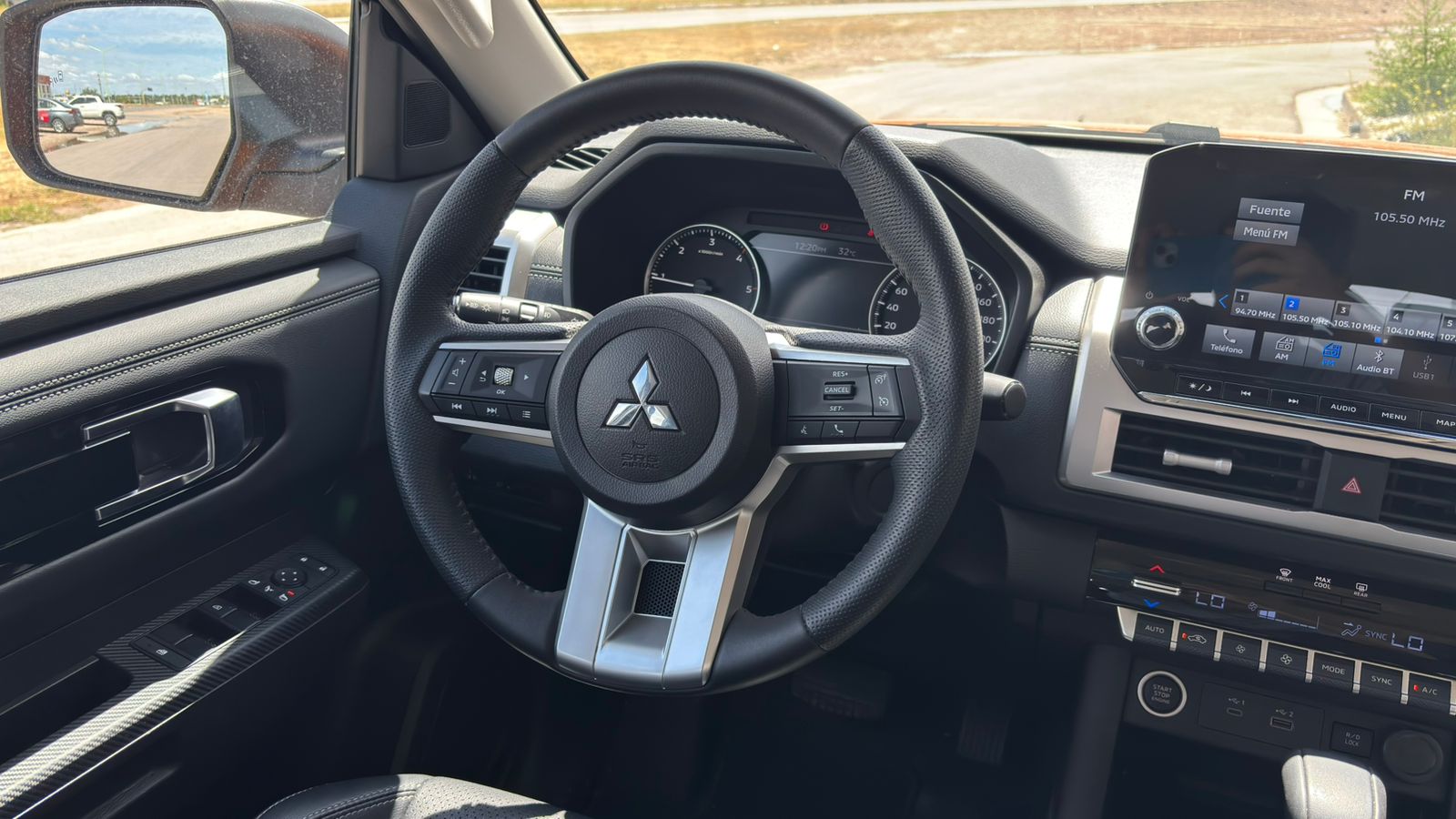 L200 2.4L GLS 6AT 4WD Full 2026