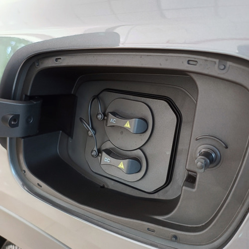 Chevrolet Captiva phev 1.5 Phev Premier 2026