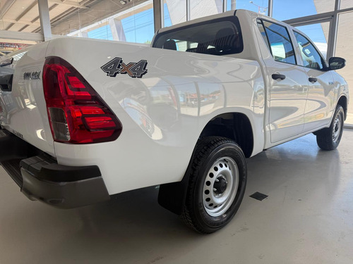 Toyota Hilux Pick-Up 2.4 Cd Dx 150cv 4x4 2025