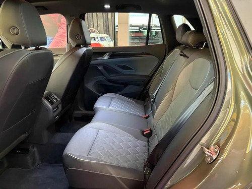 Volkswagen Tiguan VOLKSWAGEN TIGUAN R-LINE 250TSI DSG FC 2025