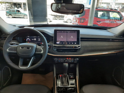 Jeep Commander LIMITED 4X2 1.3 T270 2023