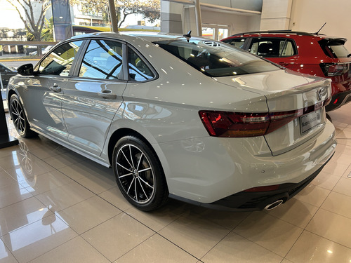 Volkswagen Vento 2.0 Tsi 350 Gli Dsg 2025