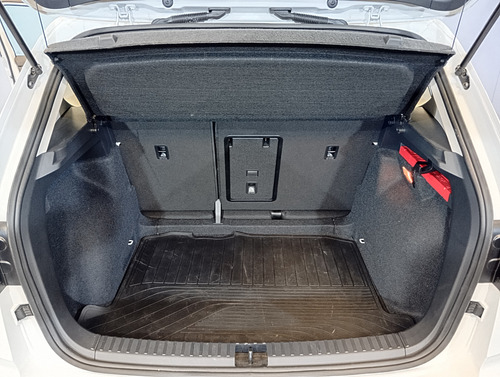 Volkswagen Taos 1.4 250 Tsi Comfortline At L/24 2025