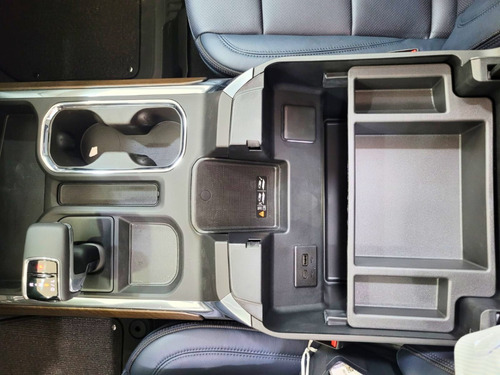 Chevrolet Silverado 5.3 V8 4X4 HIGH COUNTRY AT10 2026