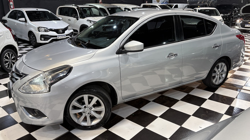 Nissan Versa 1.6 Advance Mt 2015