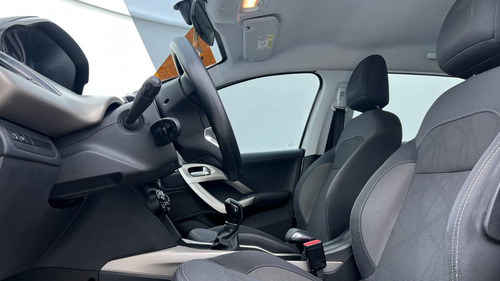 Peugeot 2008 1.6 Allure 2016