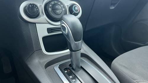 Ford Fiesta Kinetic 1.6 Se Powershift 120cv 2016