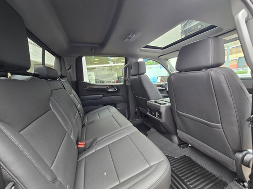 Chevrolet Silverado 5.3 V8 Z71 Trail Boss 2025