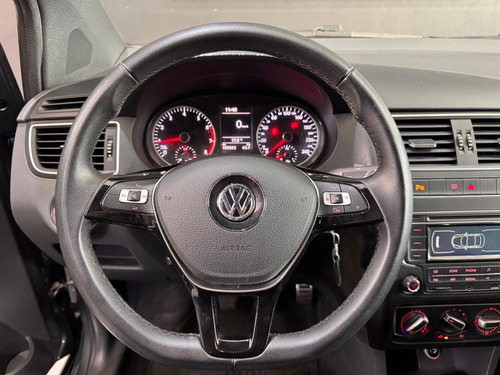 Volkswagen Suran 1.6 CROSS HIGHLINE L15 2015