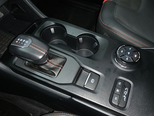 Ford Ranger Raptor 3.0L V6 Ecoboost Biturbo Cabina Doble 4X4 2025