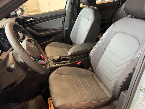 Volkswagen Vento 2.0 Tsi 350 Gli Dsg 2025
