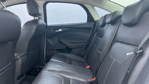 Ford Focus III 2.0 Sedan Se 2017