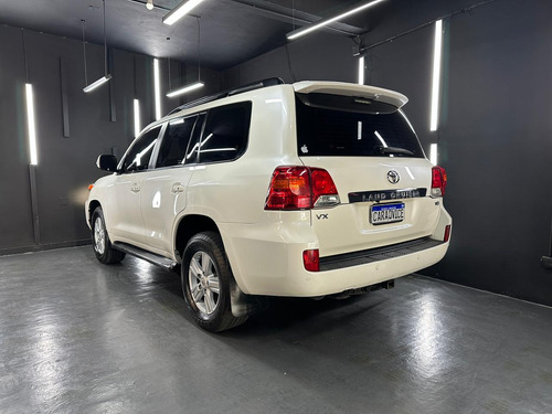 Toyota Land Cruiser 4.5 D4-D 200 VX AT 2013