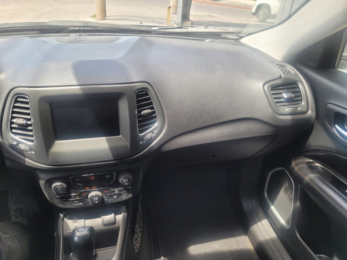 Jeep COMPASS SPORT 2.4 AT6 COMPASS SPORT 2.4 AT6 2021