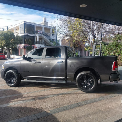 RAM 1500 5.7 Laramie Atx V8 2024