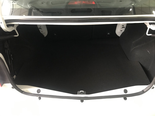 Renault Logan 1.6 16v Life 2025