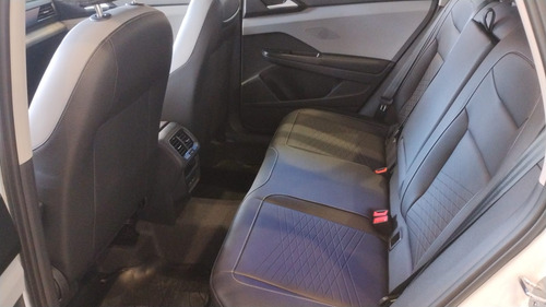 Volkswagen Taos 1.4 250 Tsi Comfortline 2025