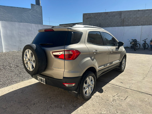 Ford Ecosport TITANIUM 1.6L MT N 2013
